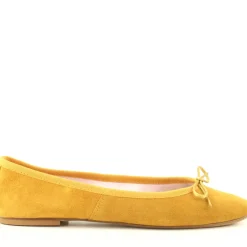 Ballerina Claudia Giallo