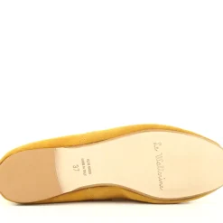 Ballerina Claudia Giallo